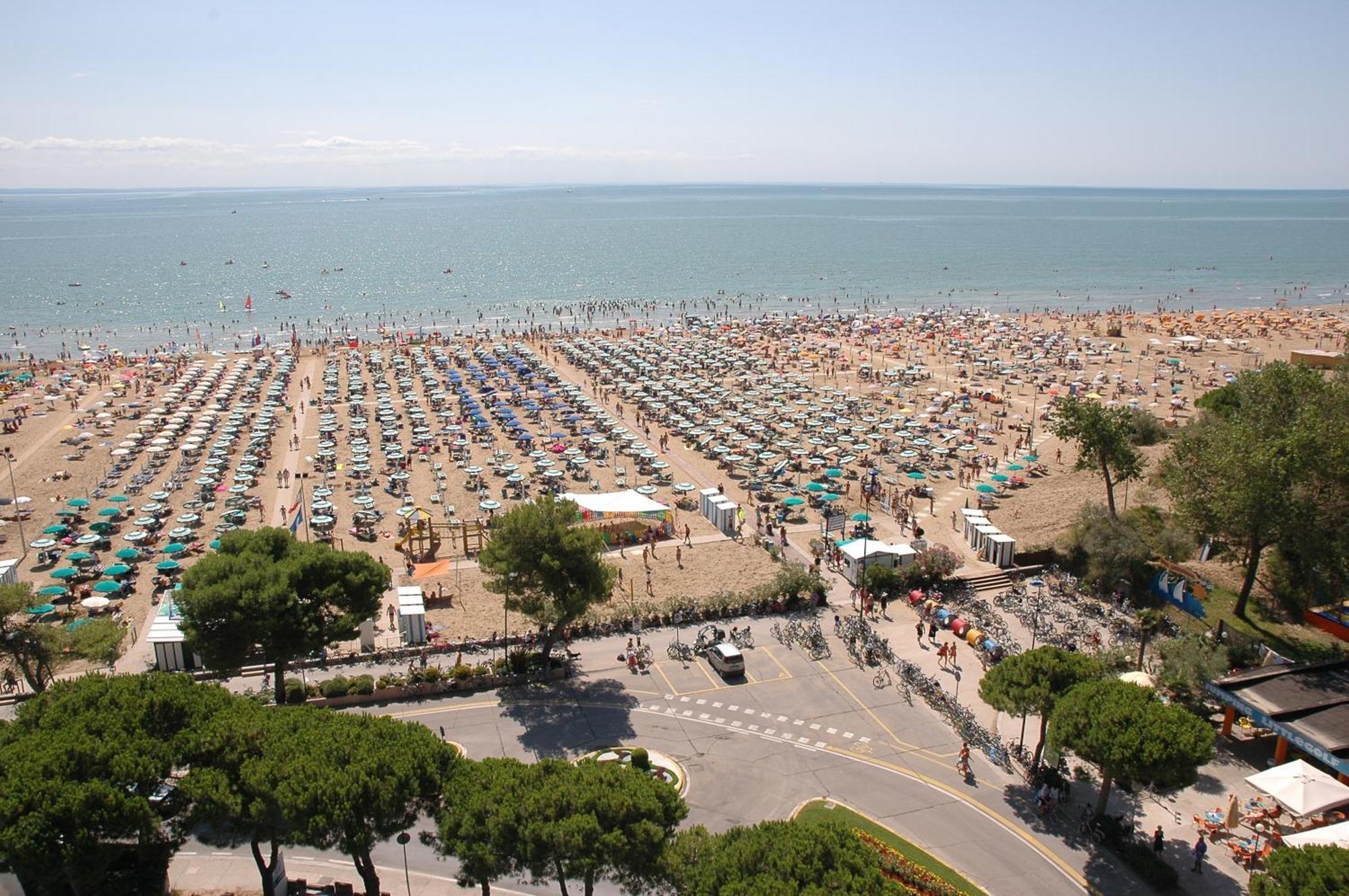 Villaggio Los Nidos Lignano Sabbiadoro Exterior photo